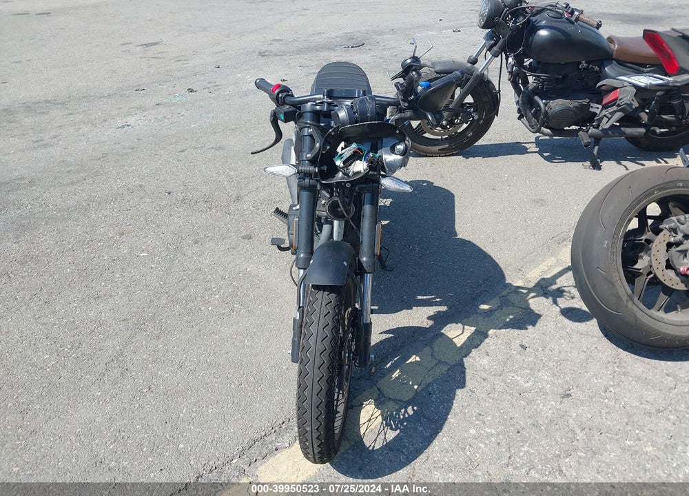 2024 SG 250 CAFE RACER VIN: LZSSDNRB2R1030203