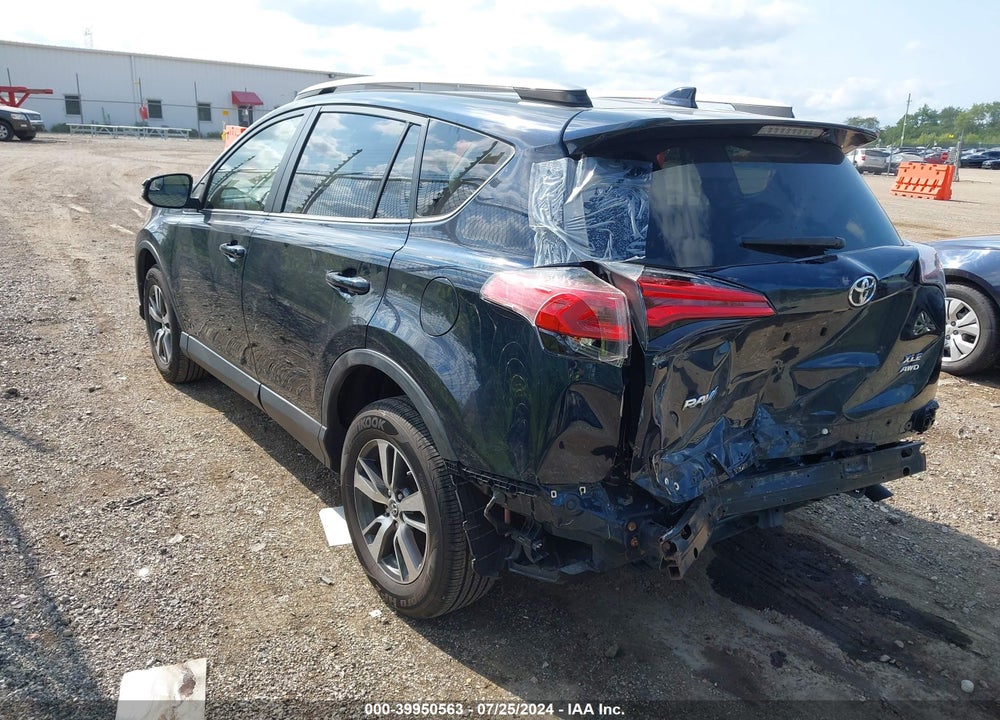 2017 TOYOTA RAV4 XLE VIN: JTMRFREV7HJ111469