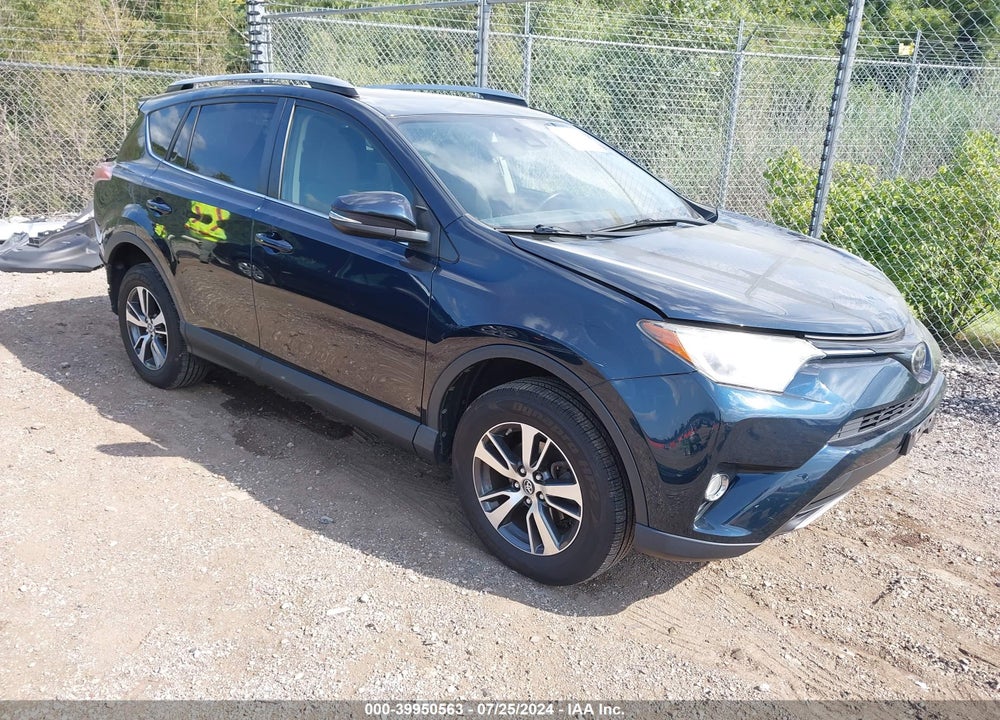 2017 TOYOTA RAV4 XLE VIN: JTMRFREV7HJ111469
