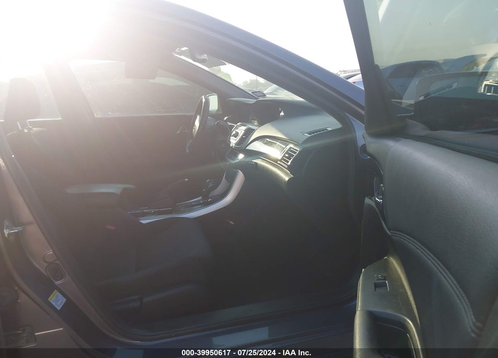 2015 HONDA ACCORD SPORT VIN: 1HGCR2F52FA022071