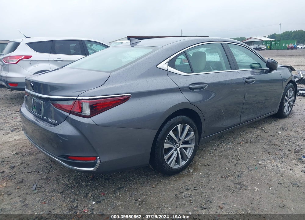 2021 LEXUS ES 250 VIN: 58AD11D15MU002353