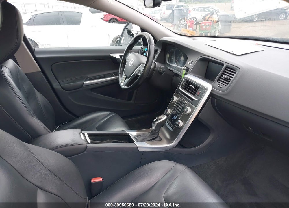 2015 VOLVO S60 T5 VIN: YV140MFJ9F1357988