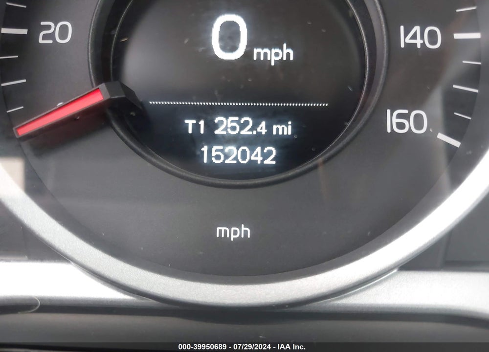 2015 VOLVO S60 T5 VIN: YV140MFJ9F1357988