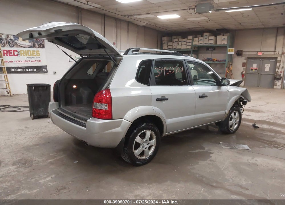 2006 HYUNDAI TUCSON GL VIN: KM8JM12B96U471218