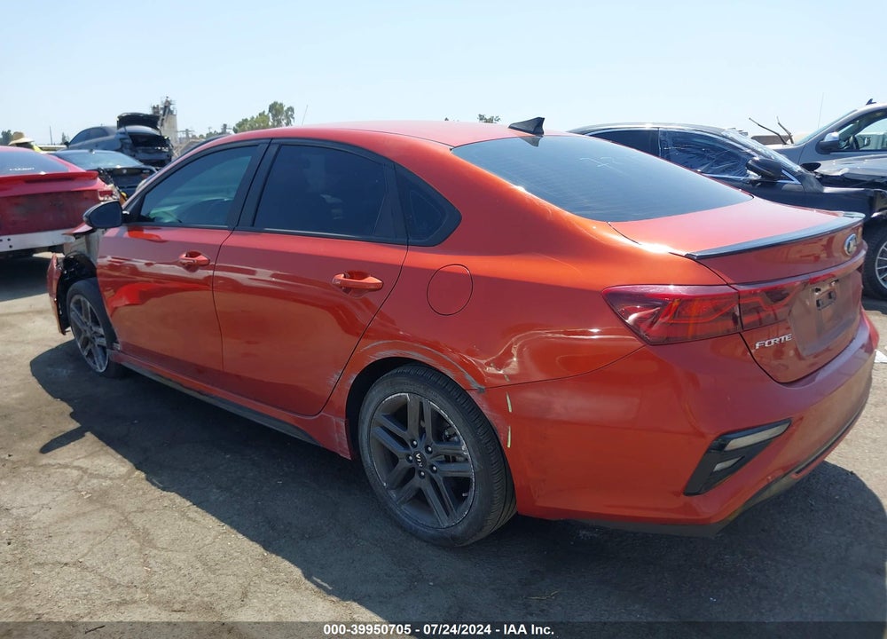 2021 KIA FORTE GT LINE VIN: 3KPF34AD4ME391984