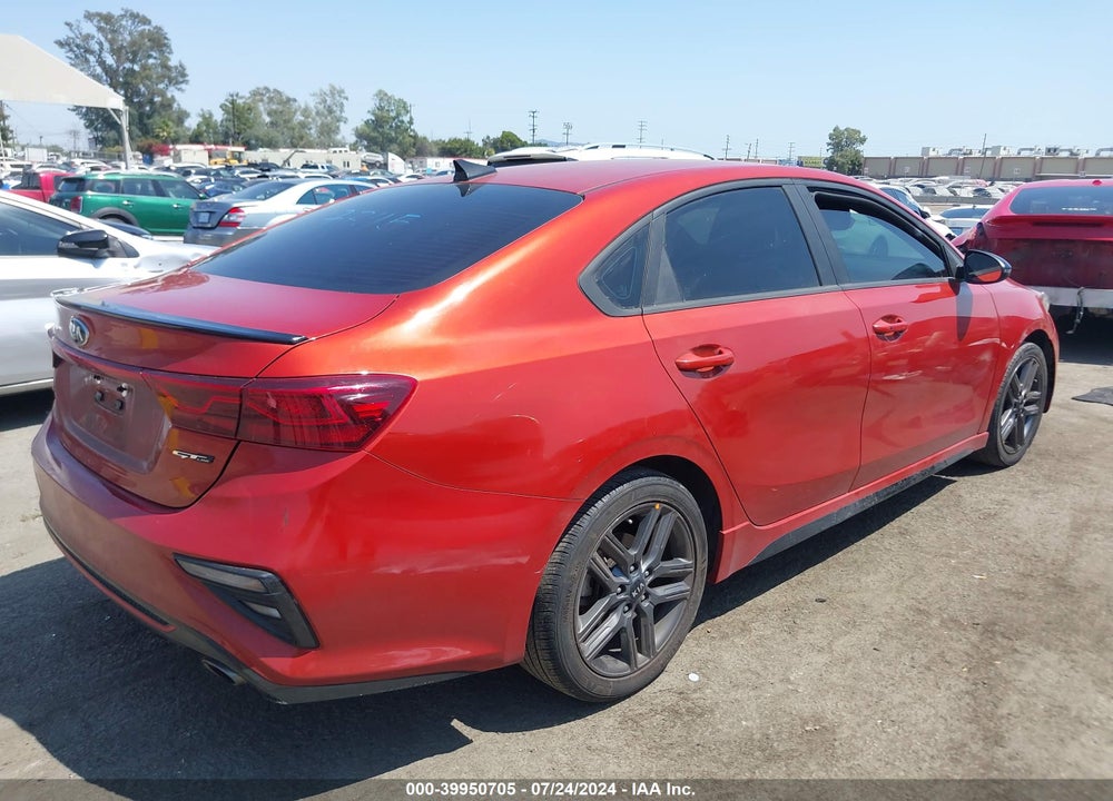 2021 KIA FORTE GT LINE VIN: 3KPF34AD4ME391984