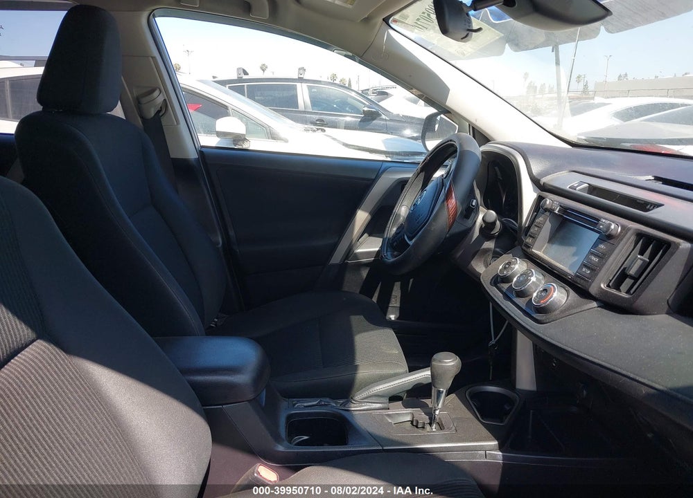 2018 TOYOTA RAV4 LE VIN: 2T3ZFREV4JW443974