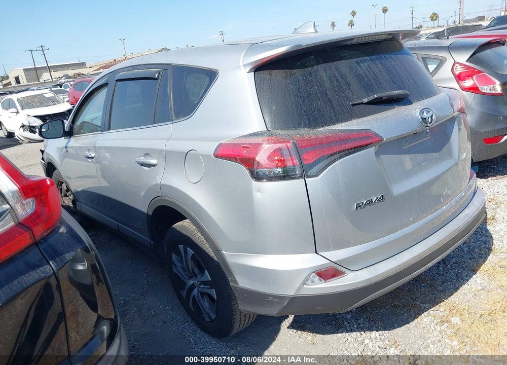 2018 TOYOTA RAV4 LE VIN: 2T3ZFREV4JW443974