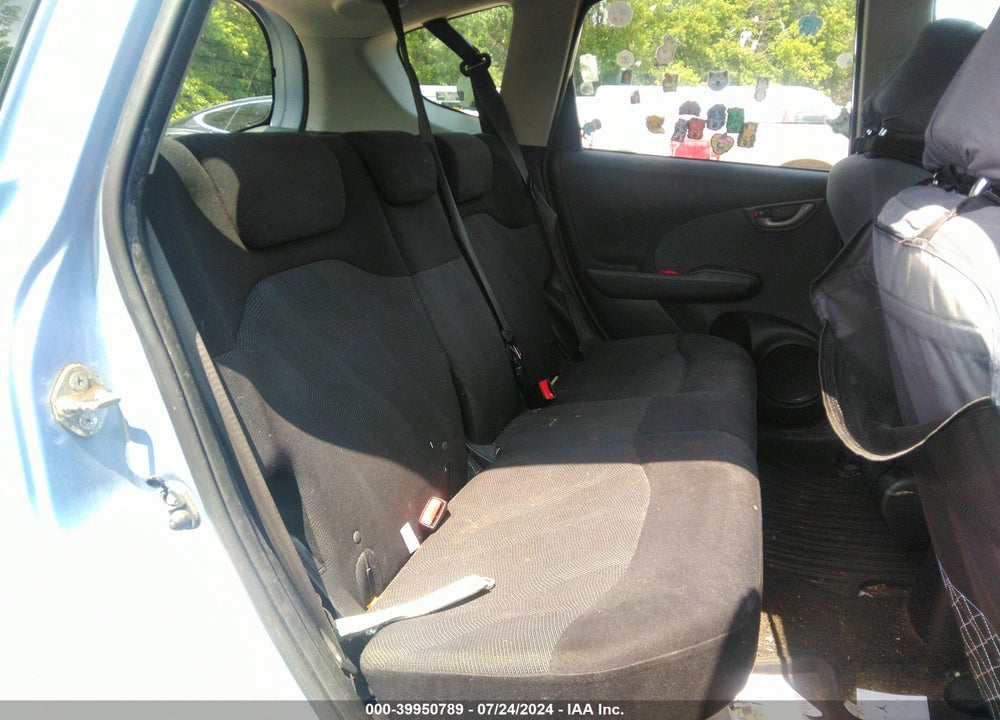 2009 HONDA FIT SPORT VIN: JHMGE886X9S021770