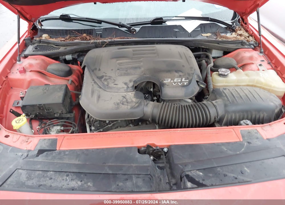 2019 DODGE CHALLENGER SXT VIN: 2C3CDZAG4KH560575