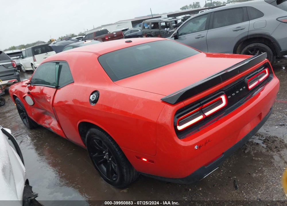 2019 DODGE CHALLENGER SXT VIN: 2C3CDZAG4KH560575