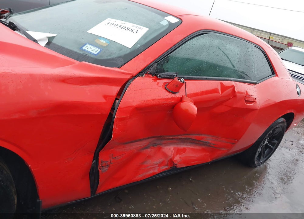 2019 DODGE CHALLENGER SXT VIN: 2C3CDZAG4KH560575