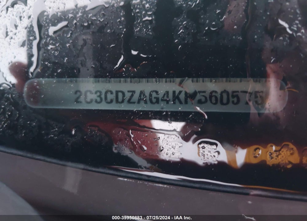 2019 DODGE CHALLENGER SXT VIN: 2C3CDZAG4KH560575