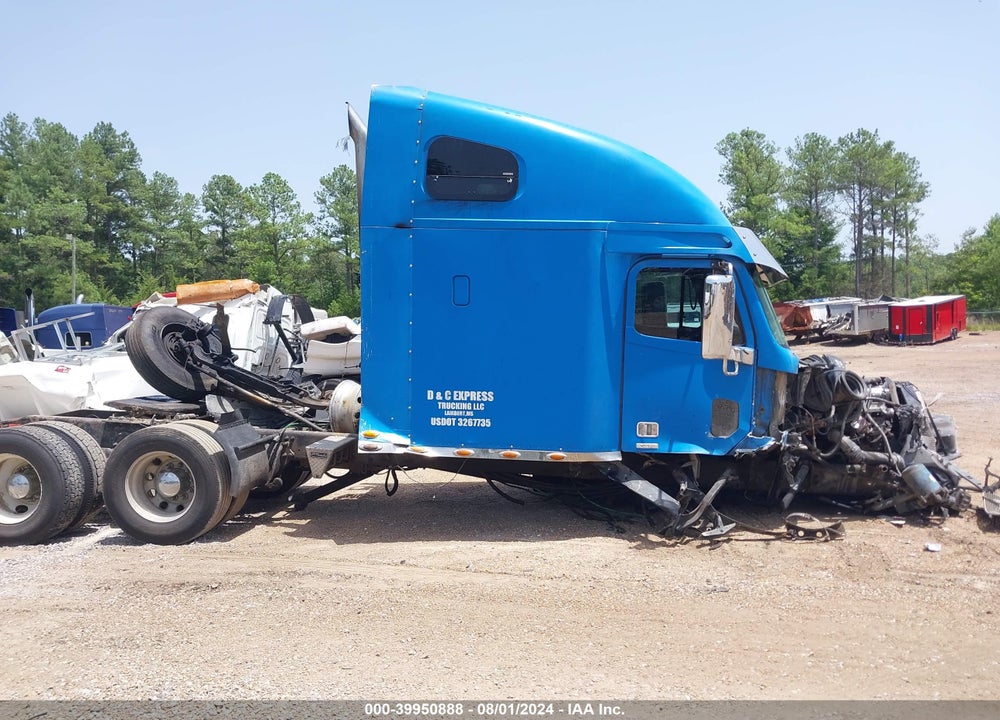 2003 FREIGHTLINER CONVENTIONAL ST120 VIN: 1FUJBBCGX3LK31745