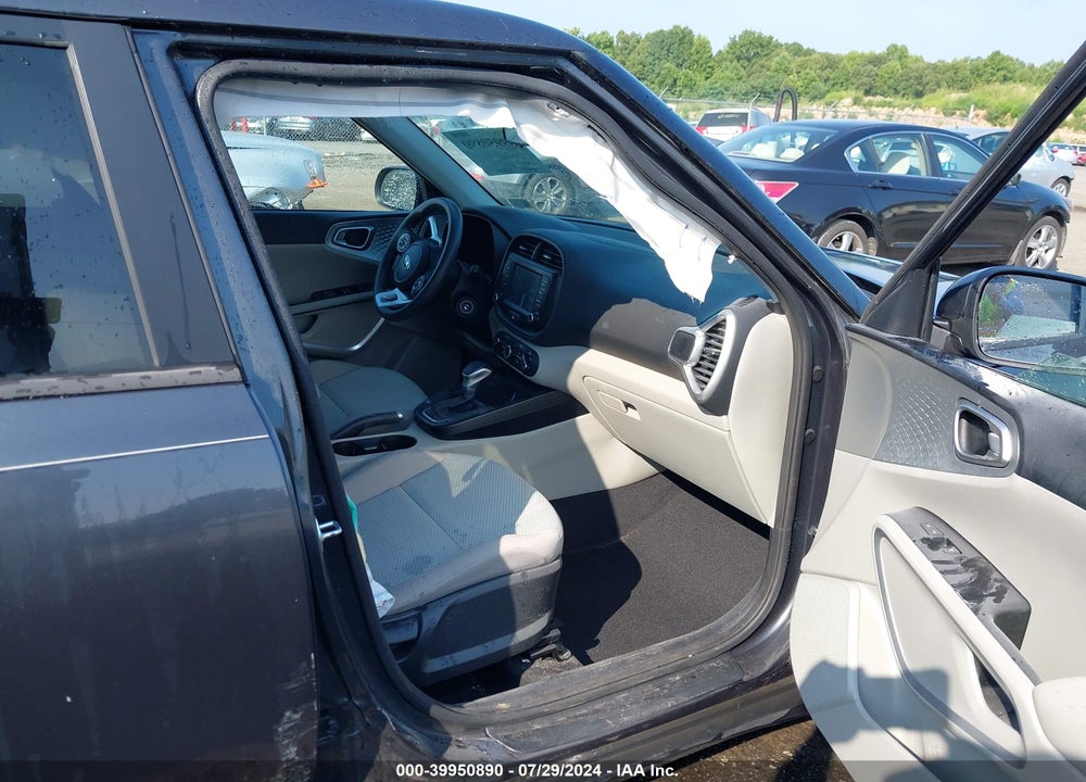 2021 KIA SOUL LX VIN: KNDJ23AUXM7763402