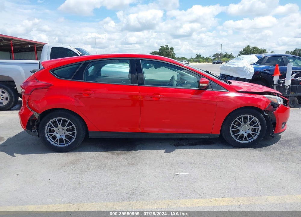 2017 FORD FOCUS SEL VIN: 1FADP3M20HL249036