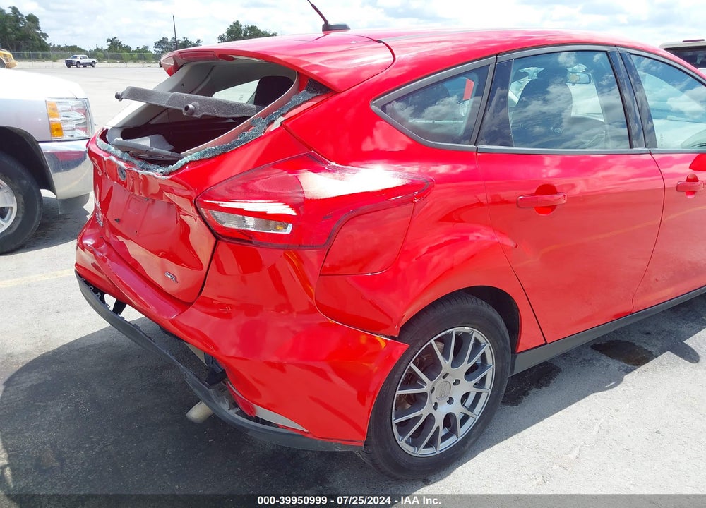 2017 FORD FOCUS SEL VIN: 1FADP3M20HL249036