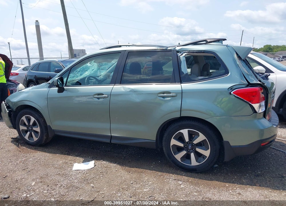 2018 SUBARU FORESTER 2.5I PREMIUM VIN: JF2SJAGCXJH600864