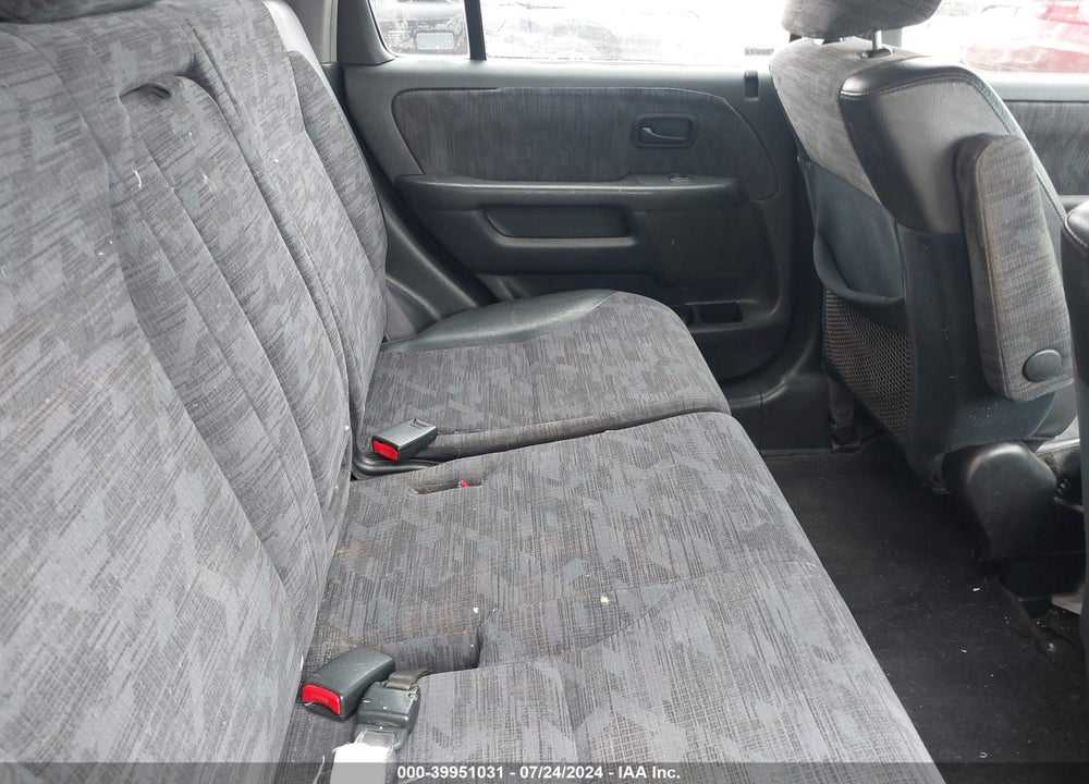 2004 HONDA CR-V LX VIN: JHLRD68404C015983