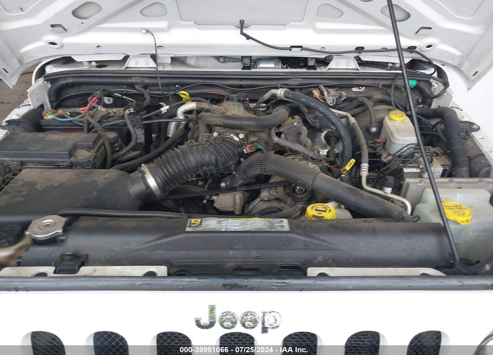 2011 JEEP WRANGLER UNLIMITED SPORT VIN: 1J4BA3H16BL583402