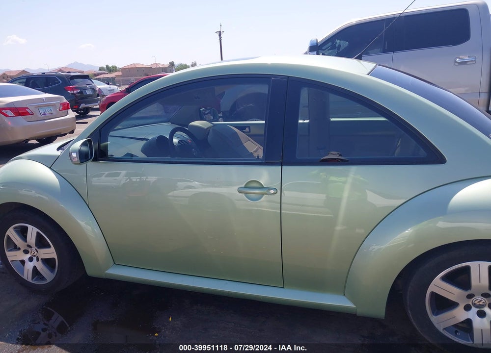 2006 VOLKSWAGEN NEW BEETLE 2.5 VIN: 3VWRG31C86M417558