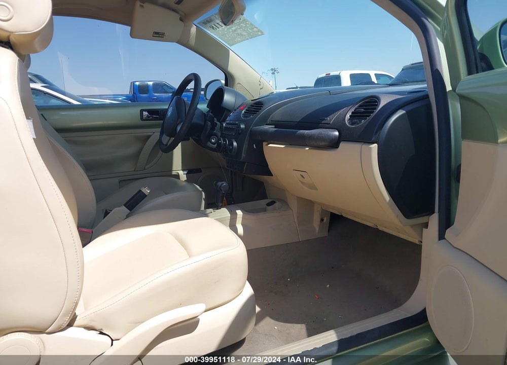2006 VOLKSWAGEN NEW BEETLE 2.5 VIN: 3VWRG31C86M417558