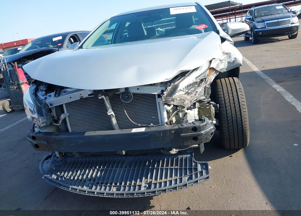 2015 TOYOTA COROLLA L/LE/LE PLUS/LE PREMIUM/S/S PLUS/S PREMIUM VIN: 5YFBURHEXFP277965