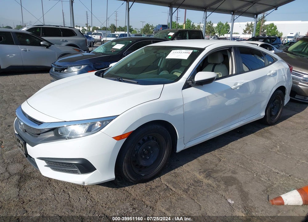 2018 HONDA CIVIC LX VIN: 2HGFC2F58JH604328
