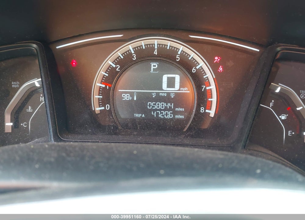 2018 HONDA CIVIC LX VIN: 2HGFC2F58JH604328
