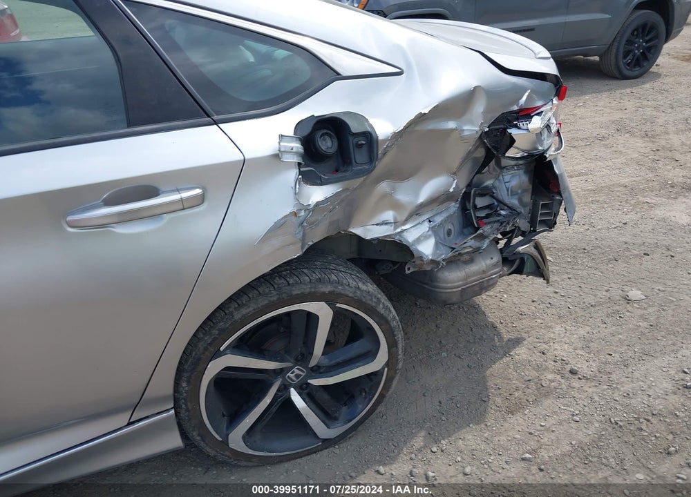 2018 HONDA ACCORD SPORT VIN: 1HGCV1F38JA031046