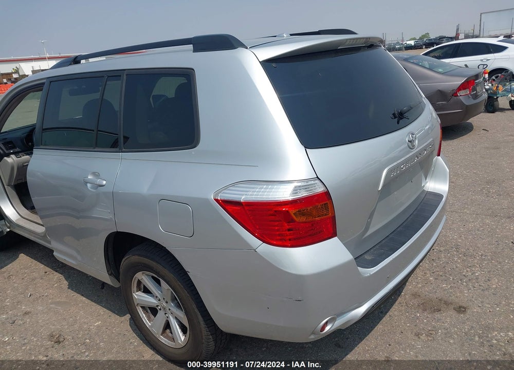 2010 TOYOTA HIGHLANDER SE V6 VIN: 5TDJK3EH3AS038058