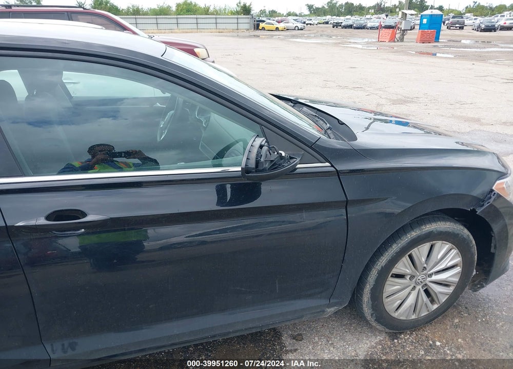 2019 VOLKSWAGEN JETTA 1.4T R-LINE/1.4T S/1.4T SE VIN: 3VWC57BUXKM238846