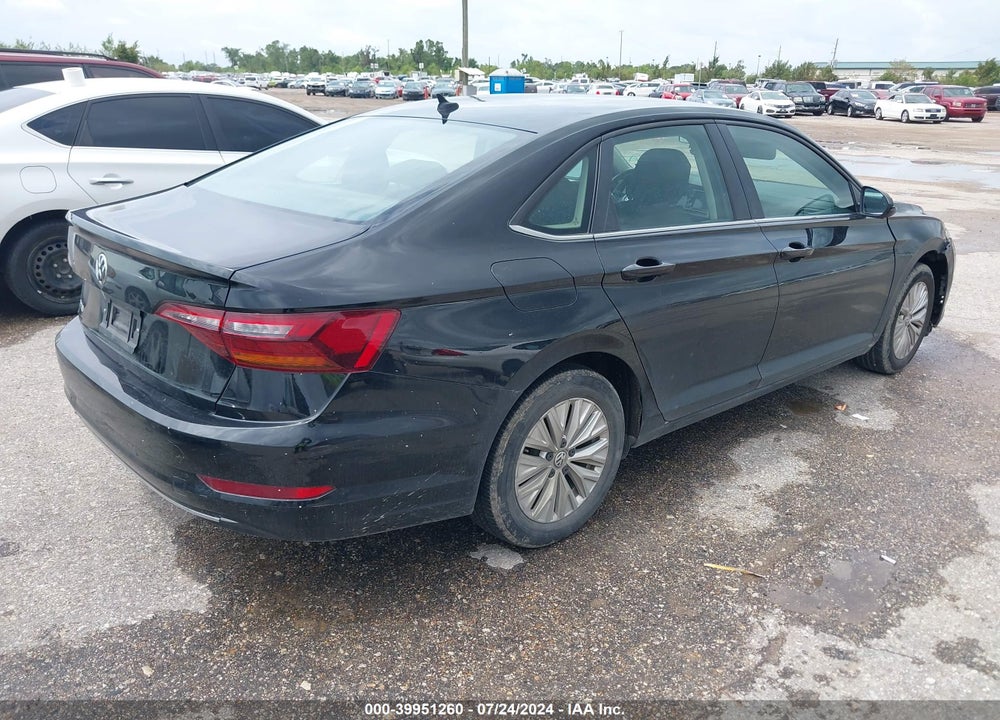 2019 VOLKSWAGEN JETTA 1.4T R-LINE/1.4T S/1.4T SE VIN: 3VWC57BUXKM238846