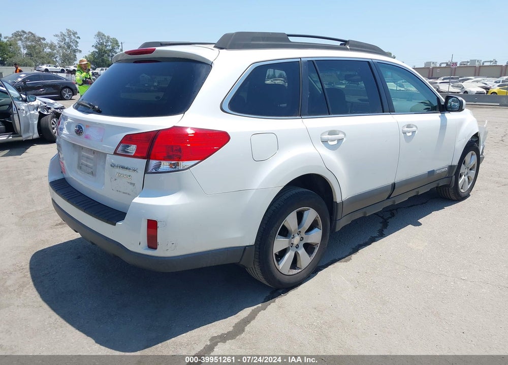 2012 SUBARU OUTBACK 2.5I PREMIUM VIN: 4S4BRBCC4C3230431