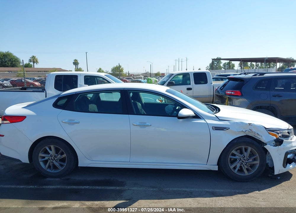 2019 KIA OPTIMA LX VIN: 5XXGT4L36KG349636