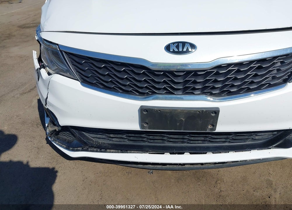 2019 KIA OPTIMA LX VIN: 5XXGT4L36KG349636
