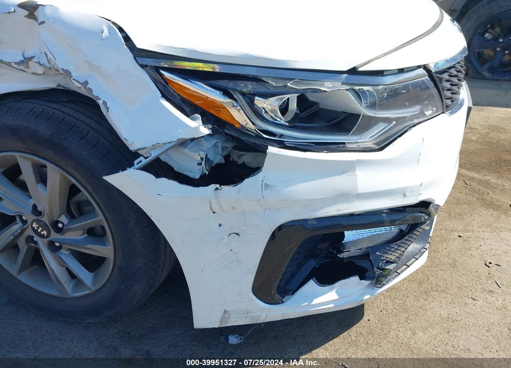 2019 KIA OPTIMA LX VIN: 5XXGT4L36KG349636
