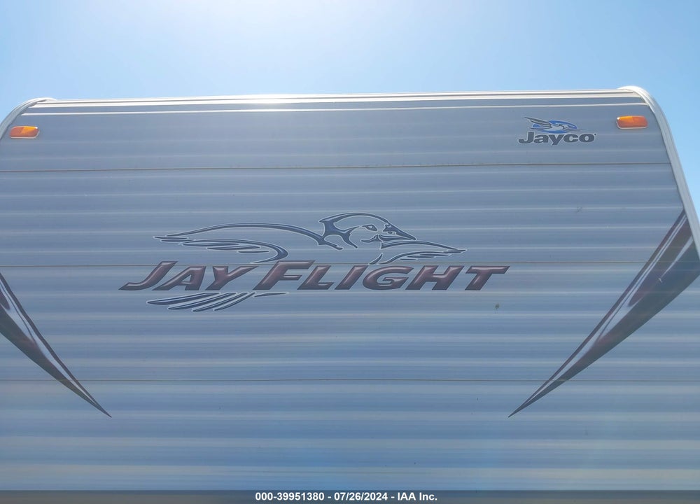2013 JAYCO JAY FLIGHT VIN: 1UJBJ0BN7D78B0202