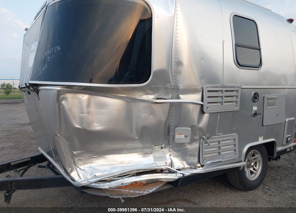 2019 AIRSTREAMS TRAILER VIN: 1STHRAC17KJ545811