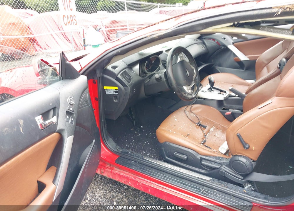 2010 HYUNDAI GENESIS 3.8 GRAND TOURING VIN: KMHHU6KHXAU018542