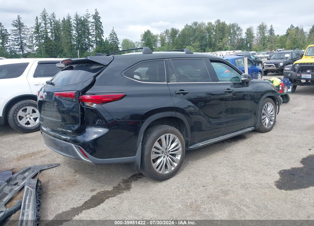 2022 TOYOTA HIGHLANDER LIMITED VIN: 5TDFZRBH2NS232532