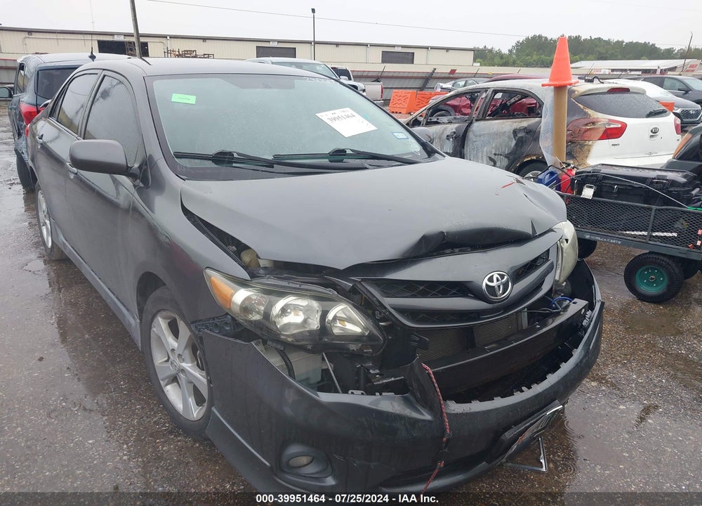 2011 TOYOTA COROLLA LE/S VIN: 2T1BU4EE1BC600267