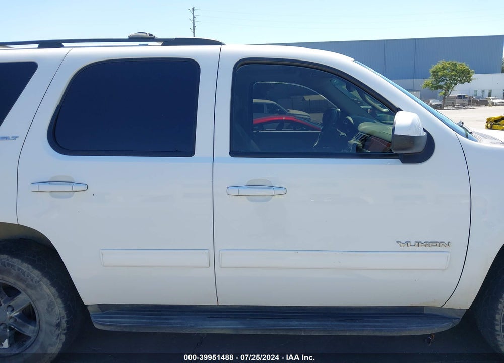 2011 GMC YUKON SLT VIN: 1GKS1CE00BR173598