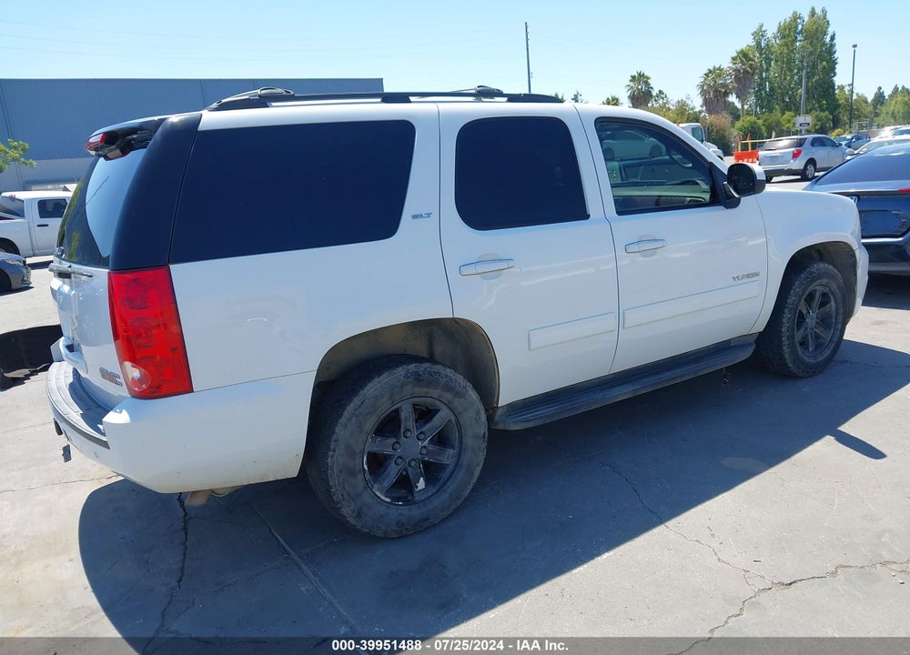 2011 GMC YUKON SLT VIN: 1GKS1CE00BR173598