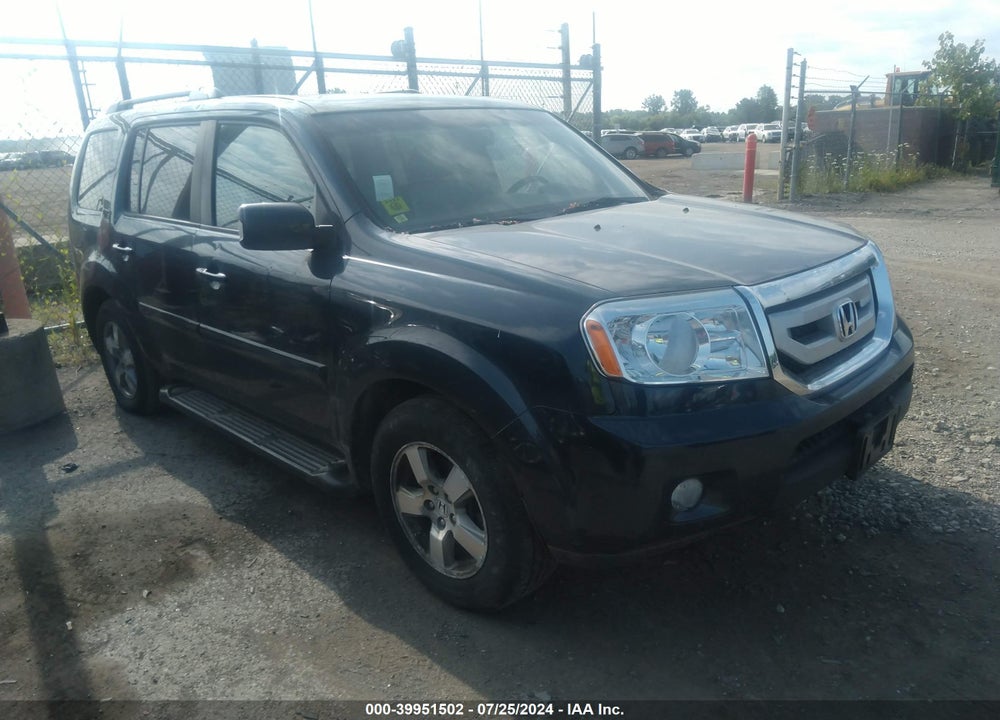2011 HONDA PILOT EX-L VIN: 5FNYF4H58BB010563