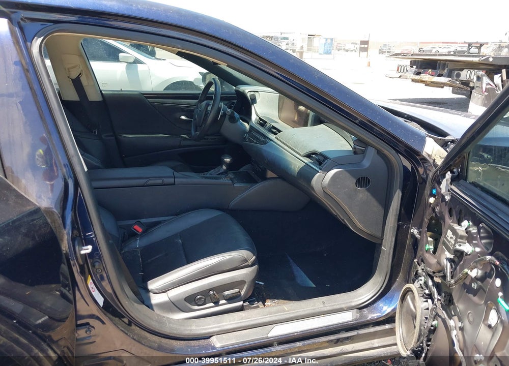 2019 LEXUS ES 350 F SPORT/LUXURY/ULTRA LUXURY VIN: 58ABZ1B18KU012682