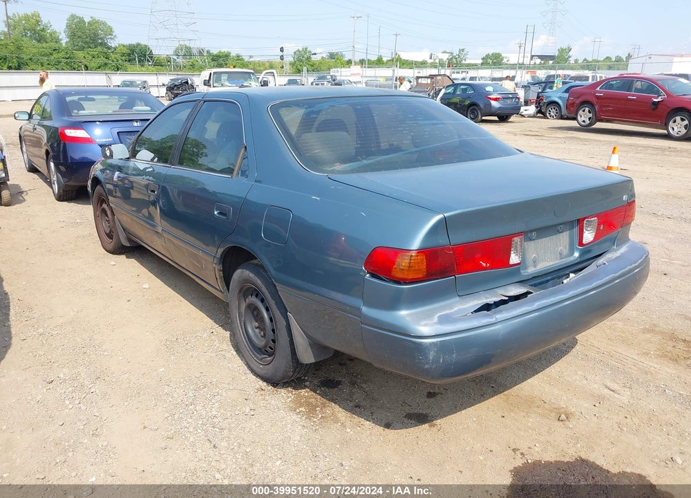2001 TOYOTA CAMRY CE/LE/XLE VIN: 4T1BG28K71U828784