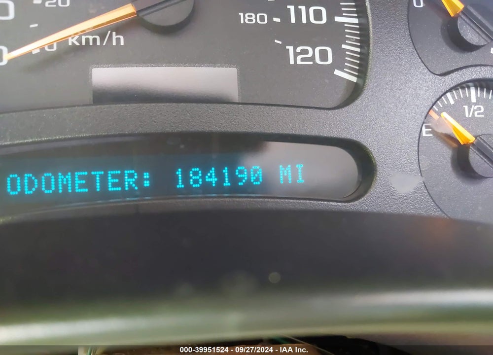 2003 CHEVROLET TAHOE LS VIN: 1GNEC13V33R151030