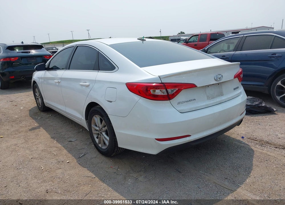 2016 HYUNDAI SONATA SE VIN: 5NPE24AF3GH306133