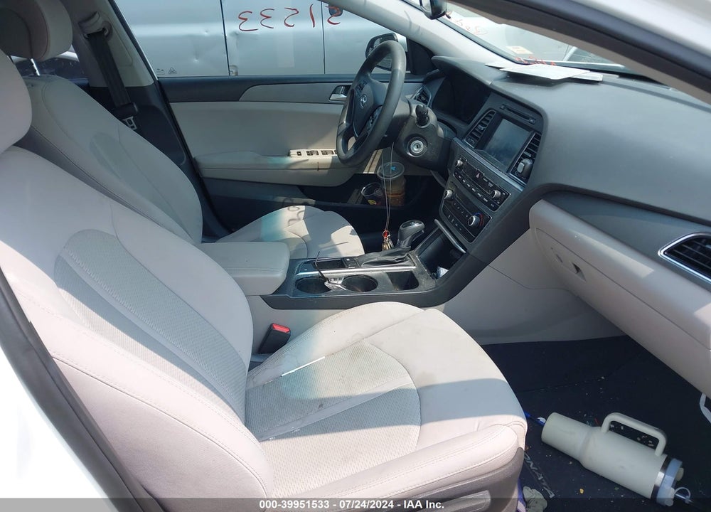 2016 HYUNDAI SONATA SE VIN: 5NPE24AF3GH306133